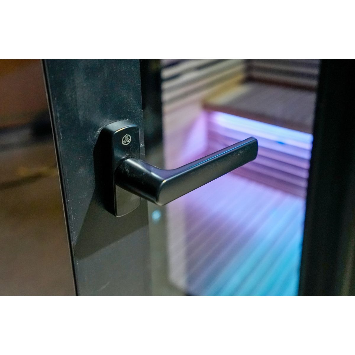 Aluminium door handle