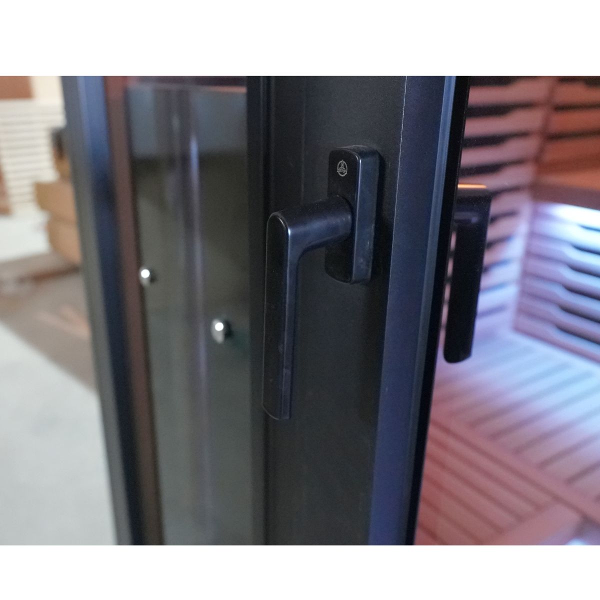 Aluminium door handle