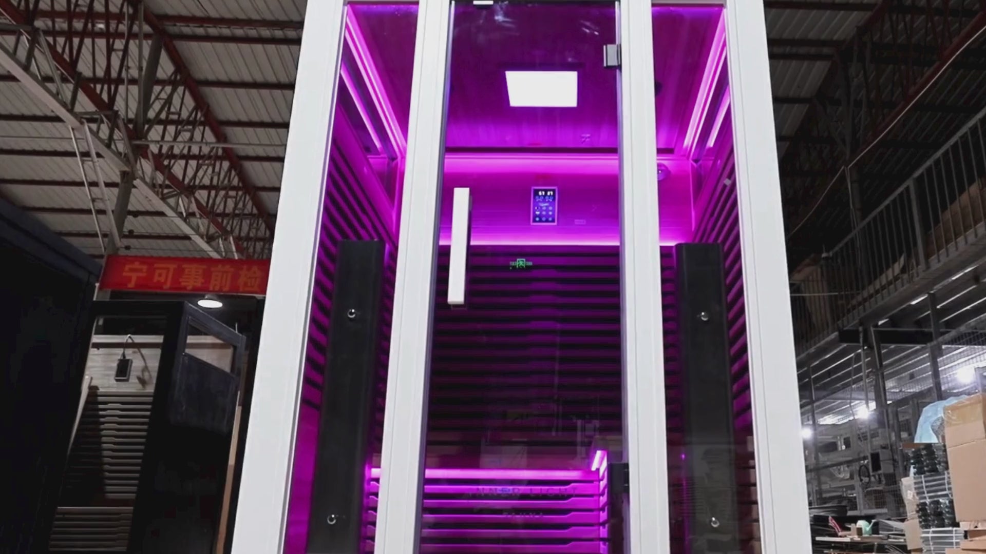 Load video: Melbourne Storm Captain Harry Grant in sauna